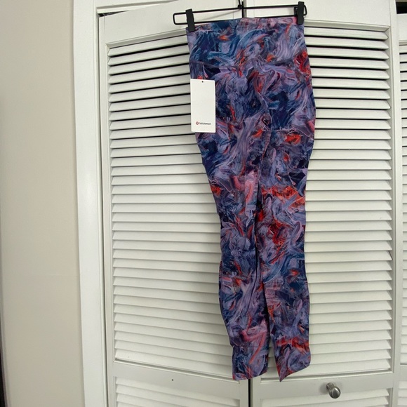 Lululemon Base Pace 28” *Brushed - Picture 4 of 9